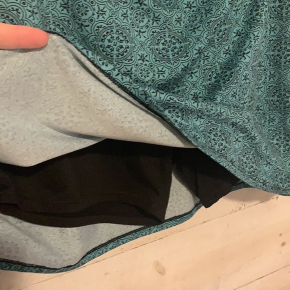 Patterned skort - Picture 2 of 3